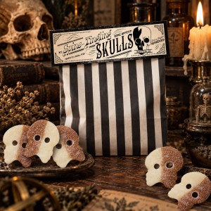 Spine Tingling Skulls Sweet Bag